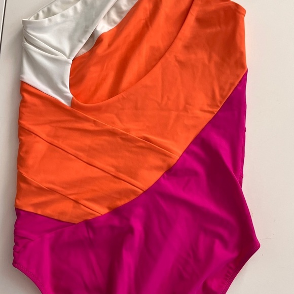 Summer Salt Island Goddess shirred One Shoulder One Piece Size 8LT - Picture 10 of 12